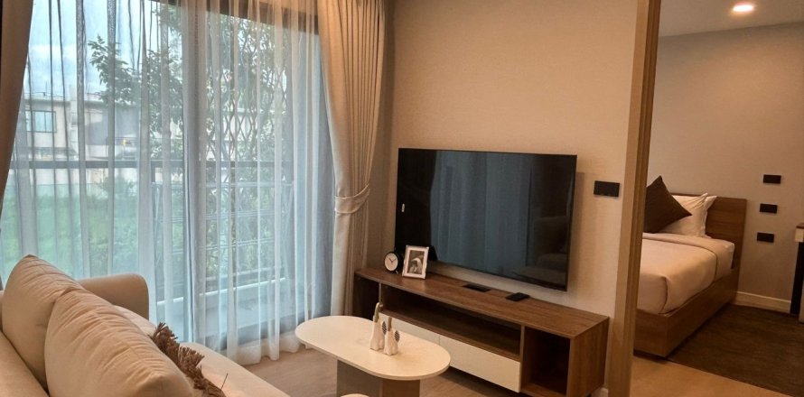 Condo in Bang Tao, Thailand, 2 bedrooms  № 153876