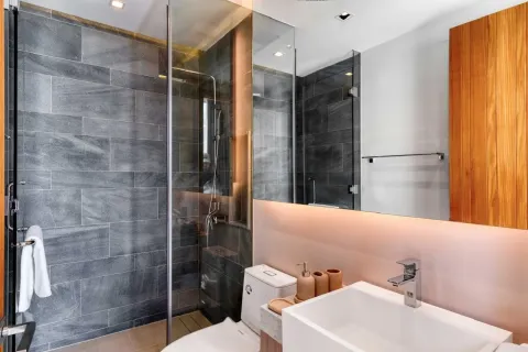 House in Bang Tao, Thailand 5 bedrooms № 153877 - photo 22