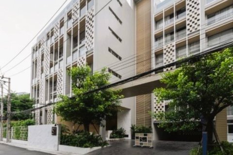 Condo in Bangkok, Thailand, 2 bedrooms  № 180745 - photo 25