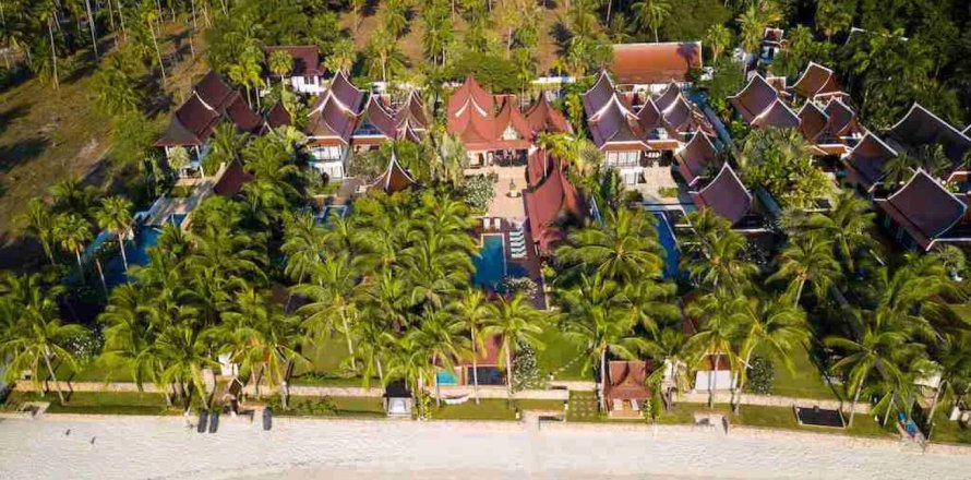 Maison à Ko Samui, Thaïlande 5 chambres № 180746