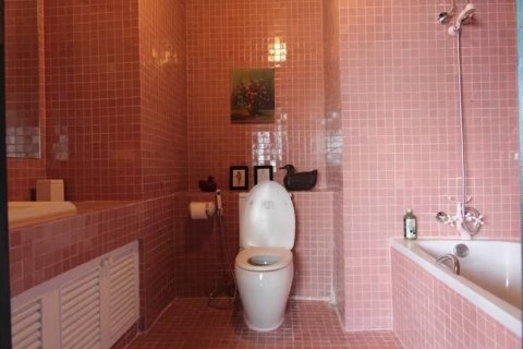 Кондоминиум с 2 спальнями в Ваттхане, Бангкок, Таиланд № 149890 - фото 3