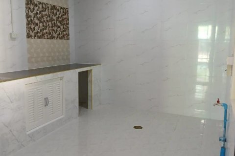 Townhouse in Khlong Luang, Thailand 3 bedrooms № 149892 - photo 7