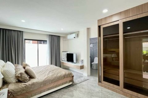 Вилла в Паттайе, Таиланд с 5 спальнями  № 114485 - фото 10