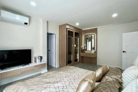 Вилла в Паттайе, Таиланд с 5 спальнями  № 114485 - фото 8