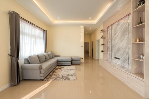 Вилла в Паттайе, Таиланд с 3 спальнями  № 153624 - фото 11