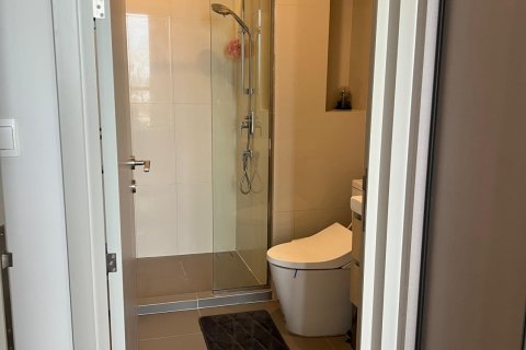 Studio dans le Condo à Khlong Toei, Bangkok, Thaïlande  № 153623 - photo 13