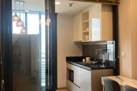 Студия в кондо в Клонг Тоэй, Бангкок, Таиланд № 153623 - фото 6