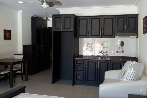 Studio in the Condo on Jomtien Beach, Pattaya, Thailand № 204457 - photo 2