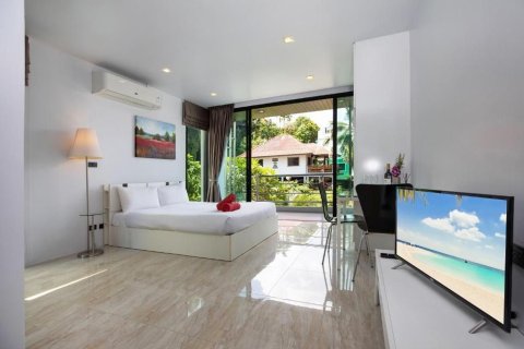 Villa in Phuket, Thailand 4 bedrooms № 163076 - photo 4