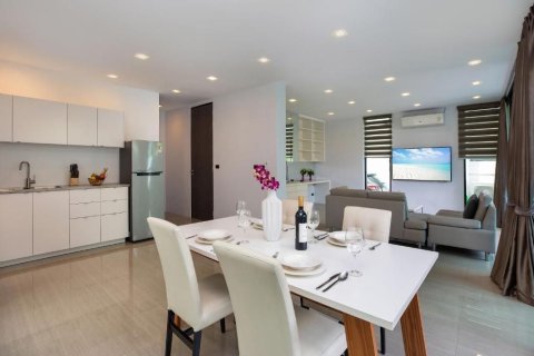 Villa in Phuket, Thailand 4 bedrooms № 163076 - photo 2