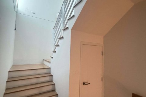 Townhouse in Nonthaburi, Thailand 3 bedrooms № 163075 - photo 10