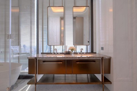 Condo à Pathum Wan, Bangkok, Thaïlande, 2 chambres № 163073 - photo 11