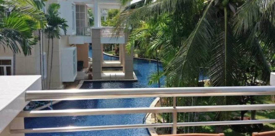 Apartment in Cha-am, Thailand 2 bedrooms № 194196
