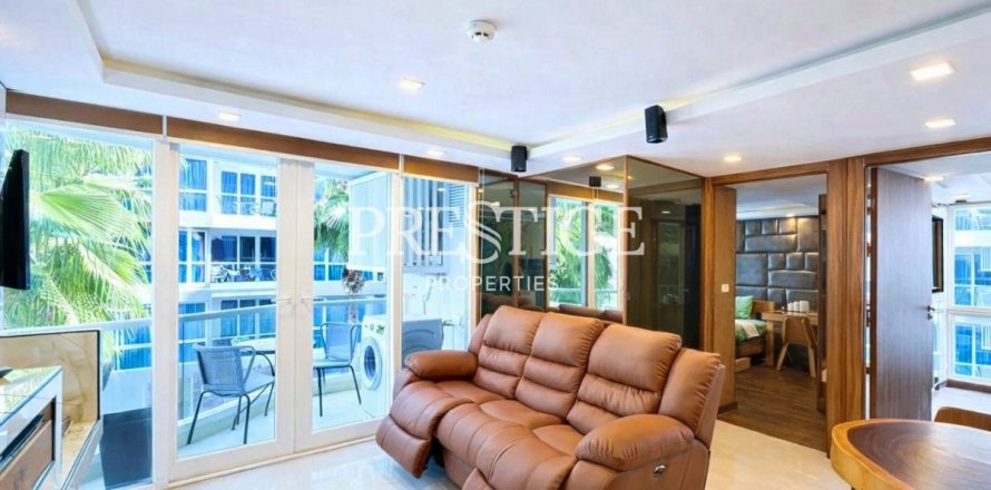 Condo in Pattaya, Thailand, 2 bedrooms № 197694