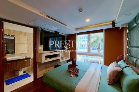 Condo in Pattaya, Thailand, 2 bedrooms № 197694 - photo 11