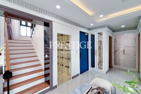 บ้านในพัทยา, ประเทศไทย 4 ห้องนอน № 197692 - รูปถ่าย 12