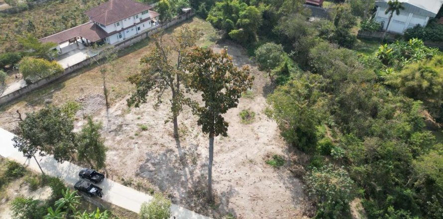 Земельный участок в Чиангмае, Таиланд  № 161538