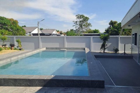 Villa à Pattaya, Thaïlande 4 chambres № 156074 - photo 6