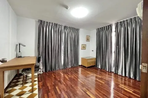 Кондоминиум с 4 спальнями в Ваттхане, Бангкок, Таиланд № 156076 - фото 8