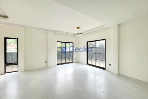 บ้านในพัทยา, ประเทศไทย 4 ห้องนอน № 196134 - รูปถ่าย 17