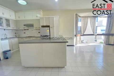 Condominio de 2 dormitorios en Pattaya, Tailandia № 212740 - foto 3