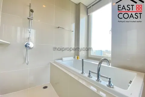 Condominio de 2 dormitorios en Jomtien Beach, Pattaya, Tailandia № 212744 - foto 18