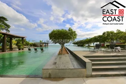Condominio de 2 dormitorios en Jomtien Beach, Pattaya, Tailandia № 212744 - foto 21