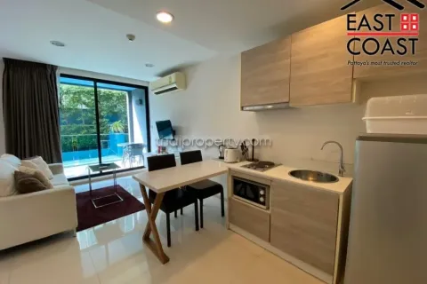 Estudio en el condominio en Jomtien Beach, Pattaya, Tailandia № 212739 - foto 2