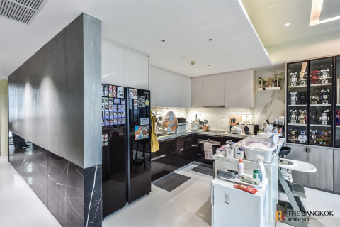 Condo in Bangkok, Thailand, 2 bedrooms № 184433 - photo 4