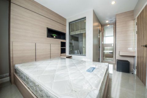 Кондоминиум с 1 спальней в Бангкоке, Таиланд № 144058 - фото 9