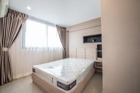 Кондоминиум с 1 спальней в Бангкоке, Таиланд № 144058 - фото 10