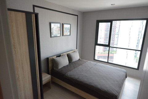 Condo in Phra Khanong, Bangkok, Thailand, 2 bedrooms  № 143933 - photo 3