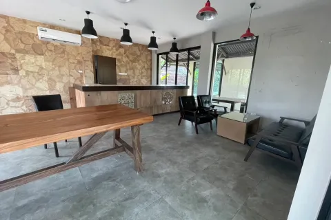 Commercial property in Chiang Mai, Thailand 2200 sq.m. № 162815 - photo 21