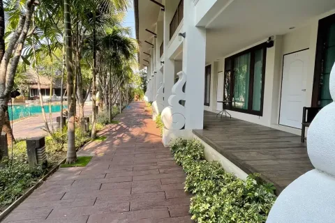 Propriété commerciale à Chiang Mai, Thaïlande 2200 m2 № 162815 - photo 13