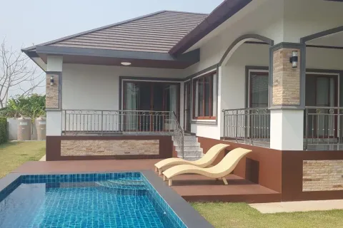 House in Chiang Mai, Thailand 4 bedrooms № 162813 - photo 2