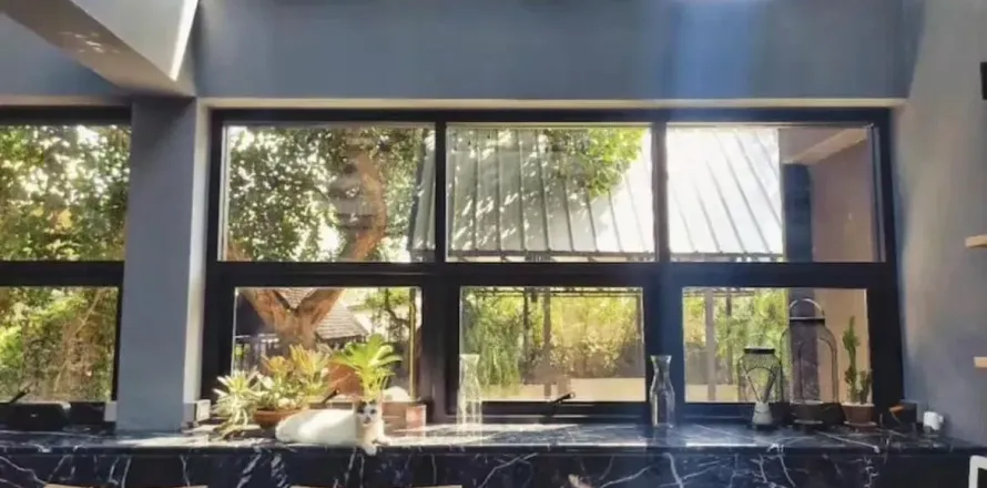 Propriété commerciale à Chiang Mai, Thaïlande 800 m2 № 162818