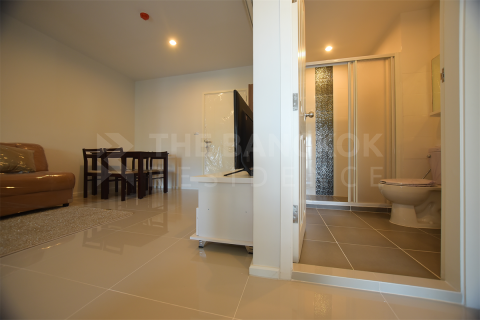 Condo à Bangkok, Thaïlande, 1 chambre № 208511 - photo 2