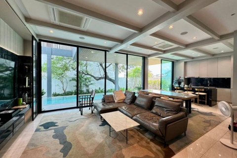 Дом в Суан Луанге, Бангкок, Таиланд с 4 спальнями  № 114101 - фото 1