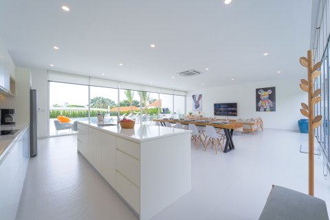 Вилла в Ча-аме, Таиланд с 4 спальнями № 151206 - фото 23