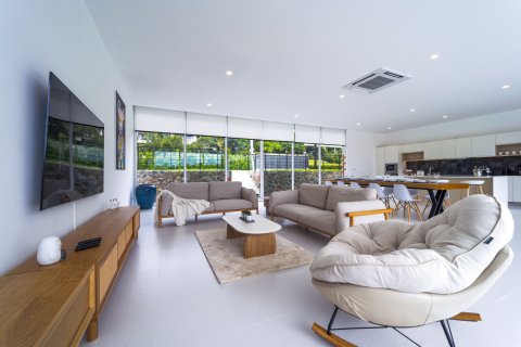 Вилла в Ча-аме, Таиланд с 4 спальнями № 151206 - фото 19