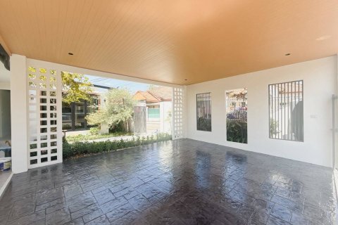 House in Phuket, Thailand 3 bedrooms № 173218 - photo 2