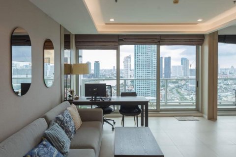 Condo in Khlong San, Bangkok, Thailand, 3 bedrooms  № 173223 - photo 2