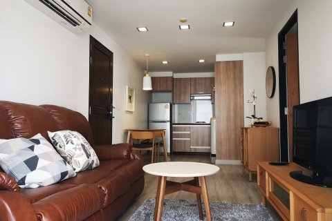 Condo in Watthana, Bangkok, Thailand, 2 bedrooms  № 169591