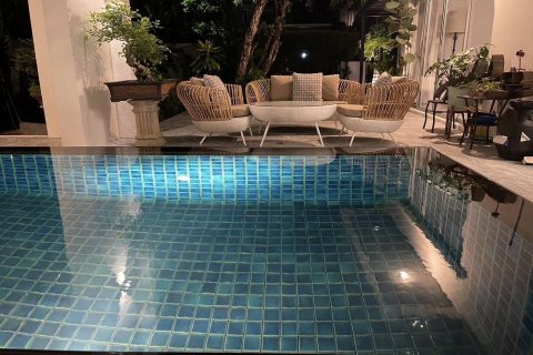 Дом в Бангкоке, Таиланд с 5 спальнями  № 142979 - фото 18