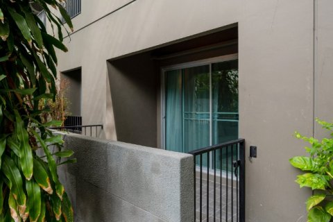 Condo in Bangkok, Thailand, 2 bedrooms № 142974 - photo 19