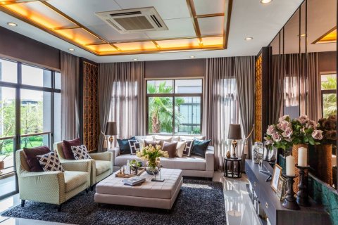 Villa in Kathu, Thailand 4 bedrooms № 233960 - photo 4