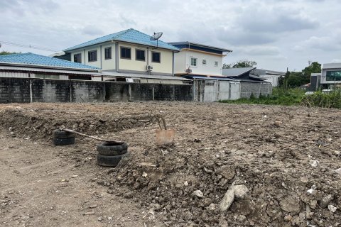 Земельный участок в Банг Кхене, Бангкок, Таиланд 484м2  № 151472 - фото 1