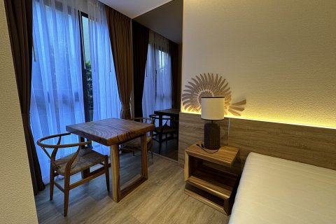 Студия в кондо в Кату, Таиланд № 151469 - фото 1