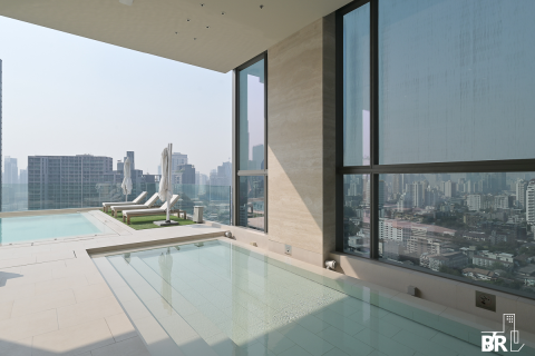 Condo in Bangkok, Thailand, 2 bedrooms № 234087 - photo 2