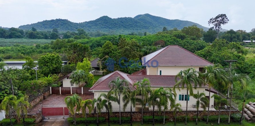 บ้านในพัทยา, ประเทศไทย 6 ห้องนอน № 196455